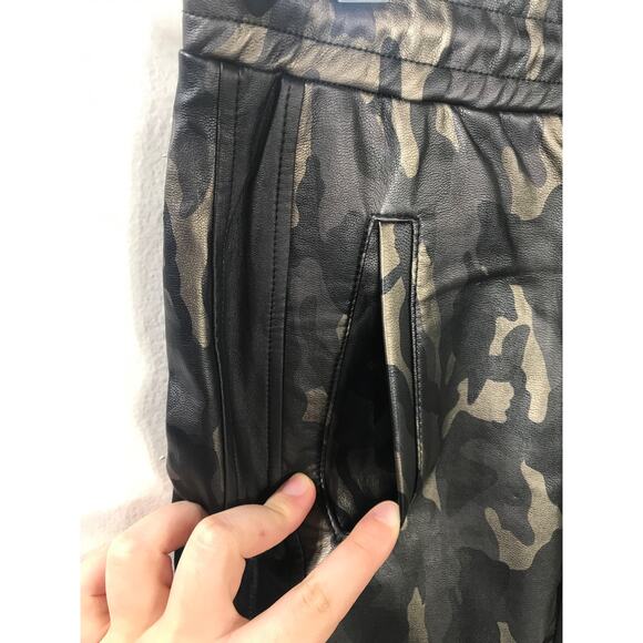 Koral Activewear Metallic Caliber Tuxedo Stripe Camo Print Vegan Pants Travel - Picture 5 of 15